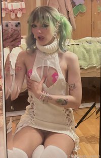 sagee_venus leak - Cute outfit right? #nopanties #shaved #pussy #cute