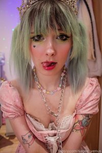 sagee_venus leak - Just a princess #cutegirl #dildo #captive