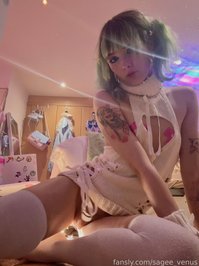 sagee_venus leak - Cute outfit right? #nopanties #shaved #pussy #cute