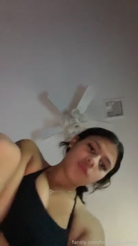 hollyhennessey leak - Rate this angle 1-10