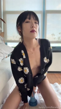 floraluna leak - new dildo goofin’ #asian #baddragon #petite #solo