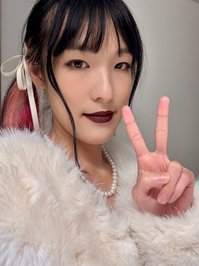 floraluna leak - Season’s greetings, I’ll be busy through Christma