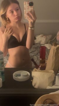 lilyyofthevalleyy leak - Some pictures of me recently hope you guys enjoy