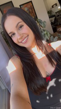 IrisxJase leak - Do I look wholesome? Or can you tell that I'm a fi