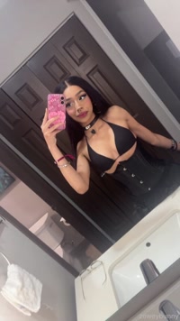 zoweybunni leak - ahh I’ve literally been out partying for like thre