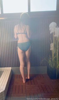 reikodouga_peach leak - I put on my swimsuit thinking I'd go to the sauna,