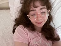 clarabelles leak - I just woke up i am veryyyy hungry