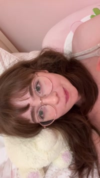 clarabelles leak - Showing how wet i am and rubbing my pussy aaaaaaaa