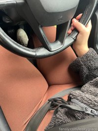 leakygrace leak - I’m bursting and on my way home