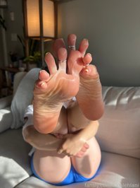 Kalalehlani leak - My oily soles is all you really need in life pr