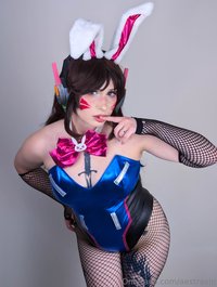 aestravip leak - high heels and fishnets you almost wouldn't be able to tel..