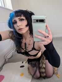 aestravip leak - thinking about backshots infront of the mirror