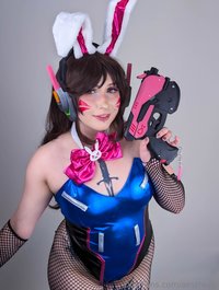 aestravip leak - bunnysuit d.va photoset spam :3