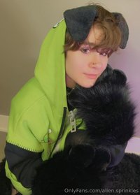alien.sprinkles leak - I haddd to do it y’all, I couldn’t not ‍↔️ I alsoo might ha..