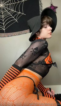 alien.sprinkles leak - Yaaay, Spooktober is here! Now I’ve an excuse to dress eve..