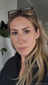 alkethadea leak - Some selfies, etc!