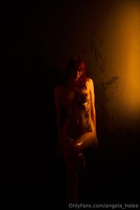 angela_halee leak - Choose one fav photo from this photoshoot and comment under ..