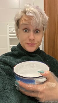 angelwicky leak - Since I’m not able to go to a hairdresser for over 2 months ..