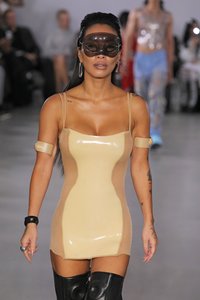 asaakira leak - Chris Habana NYFW pix