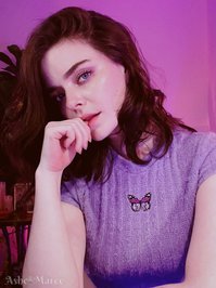 ashemaree leak - hey got my little desk setup how I like it, finally~ how..