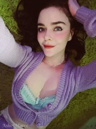 ashemaree leak - feelin’ cute & kissable today