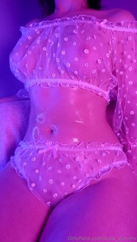 aura_yummy leak - Getting into my summer spirit even though its freezing here ..