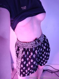 aura_yummy leak - It got hot in here, so decided to air out the puppies Woo..