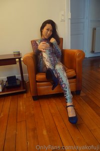 ayakofuji leak - Stripping for my feet lover 足フェチさん