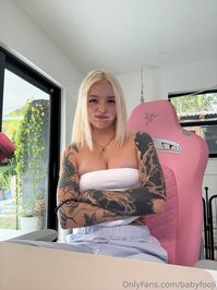 babyfooji leak - clearly I'm at my desk *working*