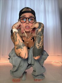 babyfooji leak - Heart shaped nippy