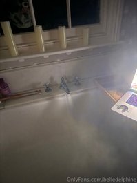 belledelphine leak - just had a relaxing warm candle lit bath, have to make sure ..