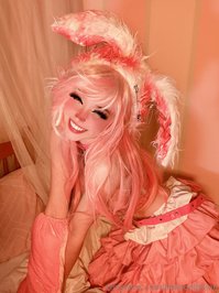 belledelphine leak - omg pink hair delphine is back?!