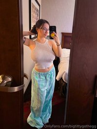 bigtittygothegg leak - Comfy in my pajamas :) wish you could feel how soft this shi..