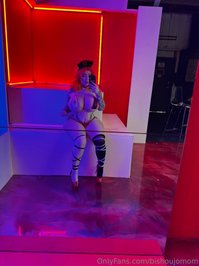 bishoujomom leak - Would you let this nurse give you a shot?