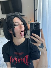 brujita.roja leak - Would you like to see more of this character?---------------..