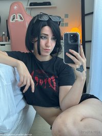 brujita.roja leak - Would you like to see more of this character?---------------..