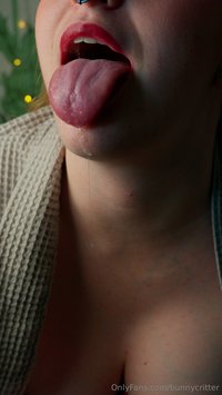 bunnycritter leak - got a new camera, so of course the first thing i did was tak..