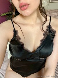 calistavixen leak - Je ressemble à un ange . PS : la dernière photo va t’acheve..