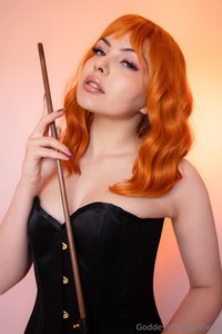 calistavixen leak - Rousse comme une flamme toxique. Ils m’appellent le Cinquièm..