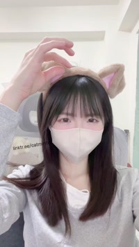 catmint_2022 leak - 瀏海太長又要剪了My bangs are too long again; it’s time for another ..