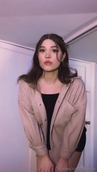 cecemiri leak - This one is so sultry that I have to put it on the feed ca..