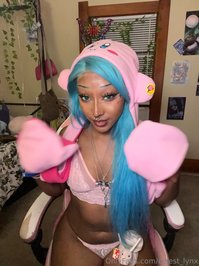 celest_lynx leak - Just busted a nice nut in the mirror, uploading when i wake ..