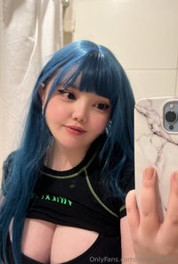 ceoofgothicc leak - i love bathroom selfies do u like black or blue hair?