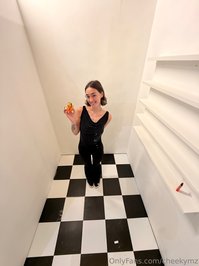 cheekymz leak - Hey guysss, bit of a weird one but I thought I'd share it an..