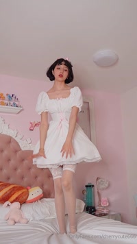 cherrycute666 leak - Qué vestido les gusta más ?