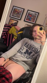 chriss_wade leak - Mirror selfie