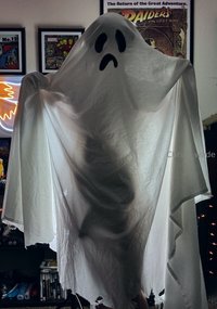 chriss_wade leak - Looks like this house might be haunted