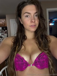 chroniclove69 leak - Check out the tanlines with this bra