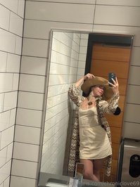 chroniclove69 leak - ❣️ Happy Friday ❣️