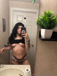 cutiepiemary leak - i finally showered lmfao and am starting to feel better! i’l..